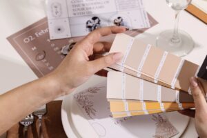 Groß (view elegant luxurious wedding stationery planner resources) min